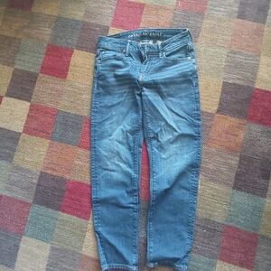 American Eagle Outfitters  Womans Denim Slim Straight Jeans